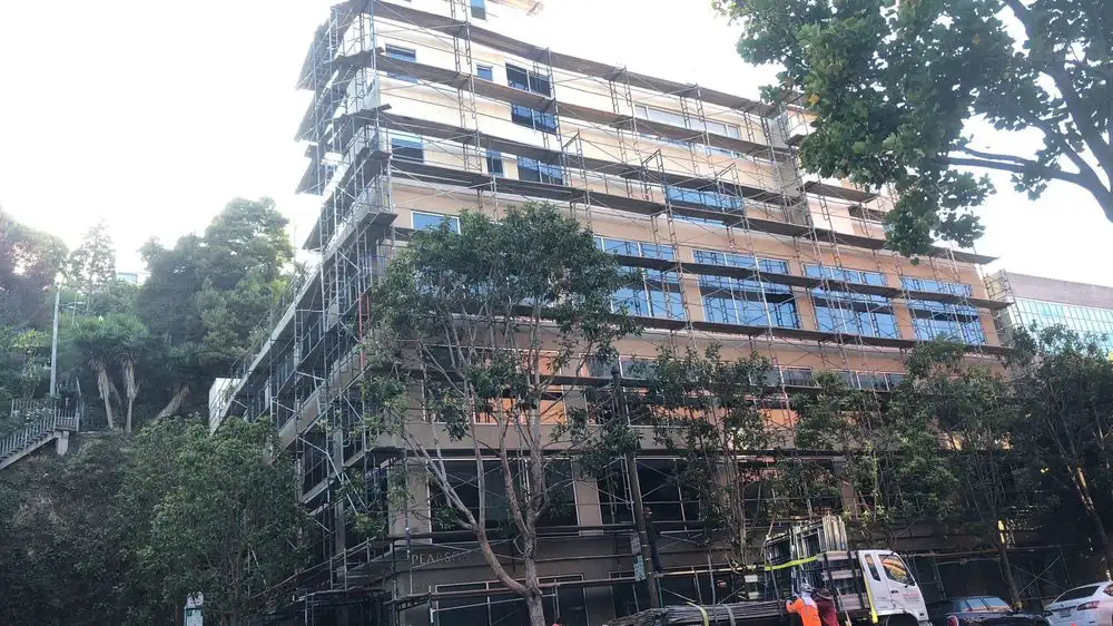 Huntington Beach Scaffolding multi story building scaffold installation