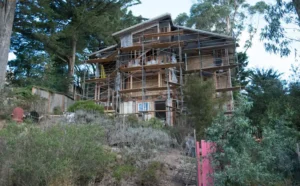 Huntington Beach Scaffolding residential hillside scaffold system