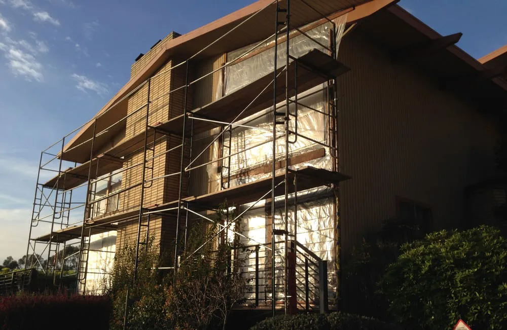 Huntington Beach Scaffolding exterior frame system installed on modern multi-level residential building